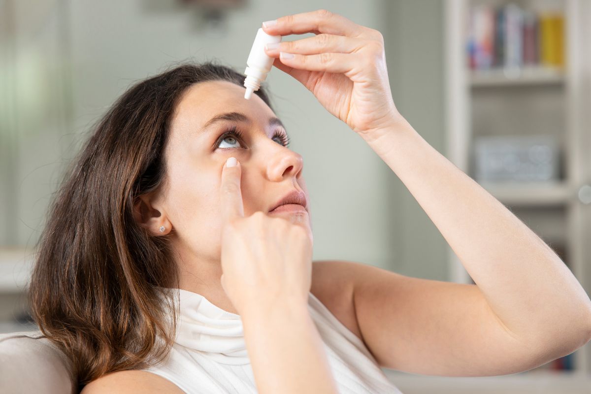How to Get Rid of Eye Redness Fast at Home: A Comprehensive Guide