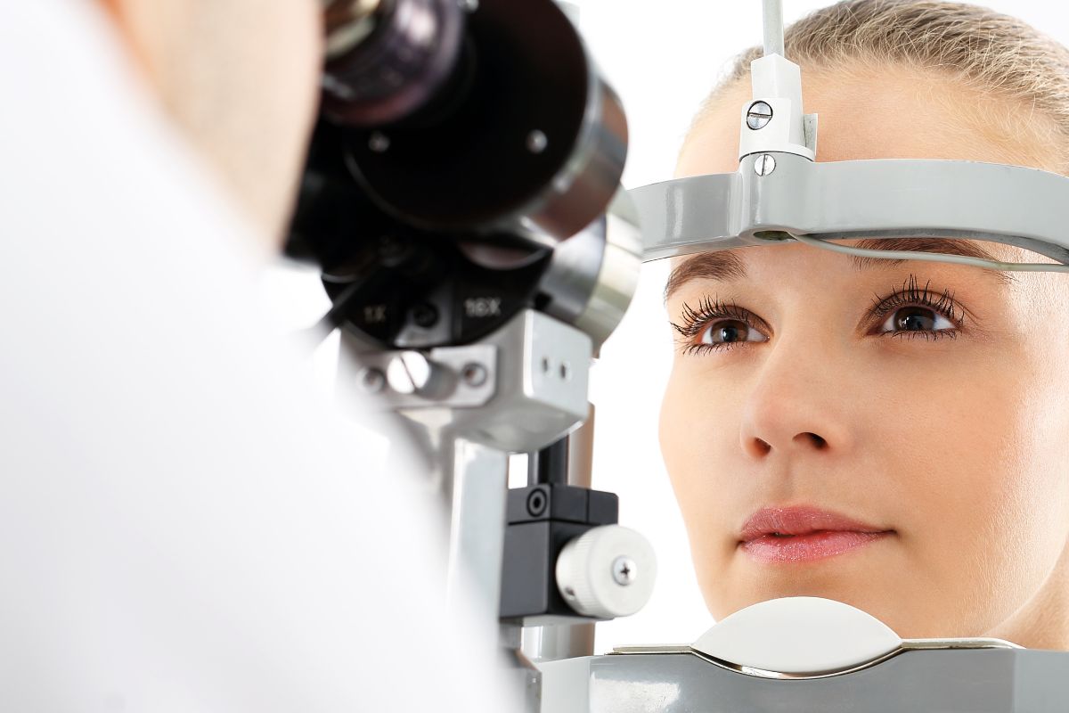 Tired Eyes at Night? Your Ultimate Guide to Rest, Recovery, and Revitalization in 2025