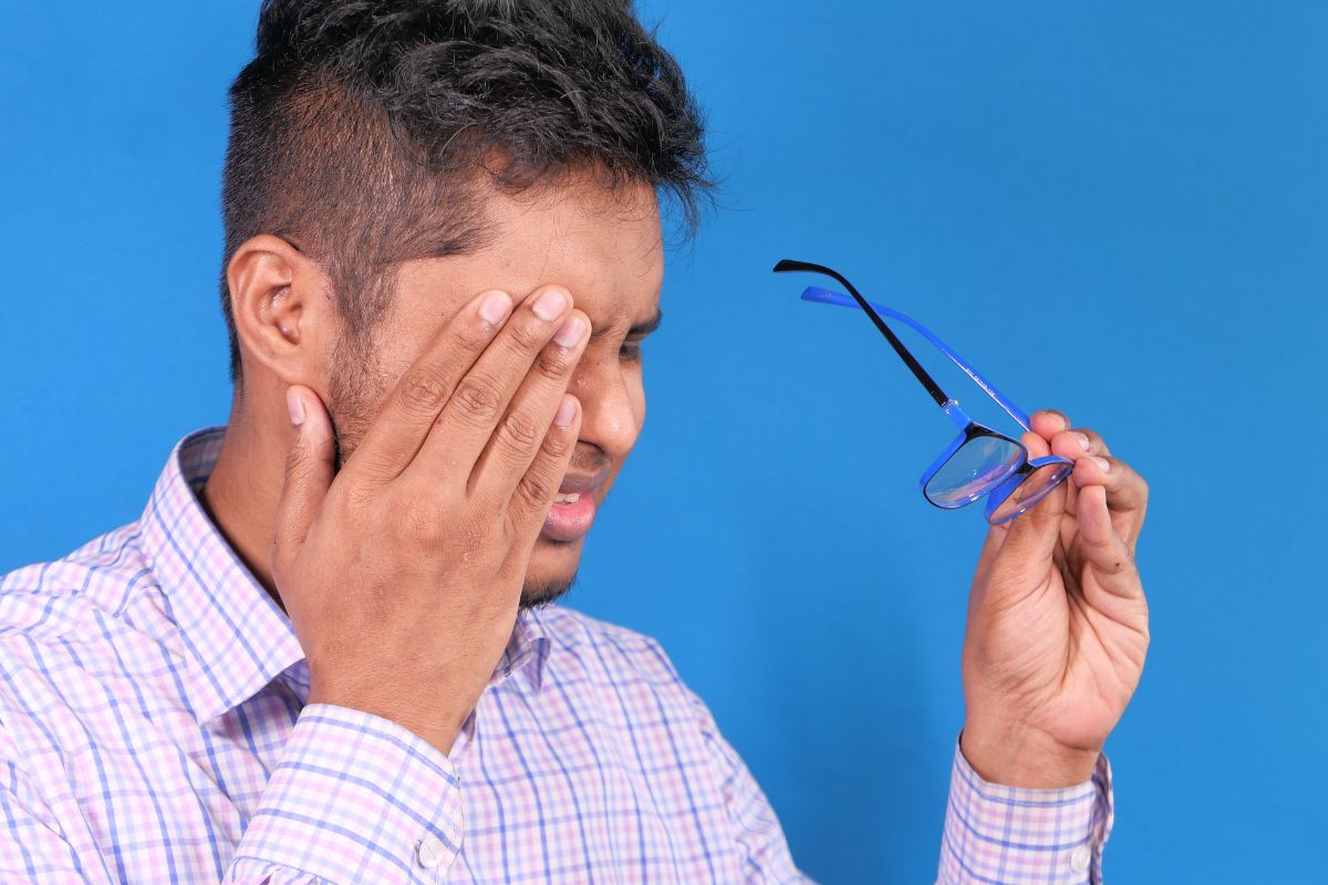 From Dryness to Blurry Vision: The Signs Your Eyes Are Begging for Help