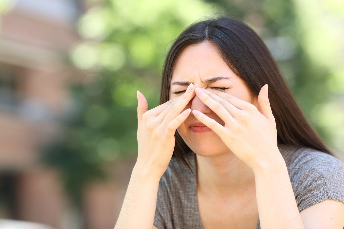 Top Tips to Prevent Hay Fever Eye Itch This Spring